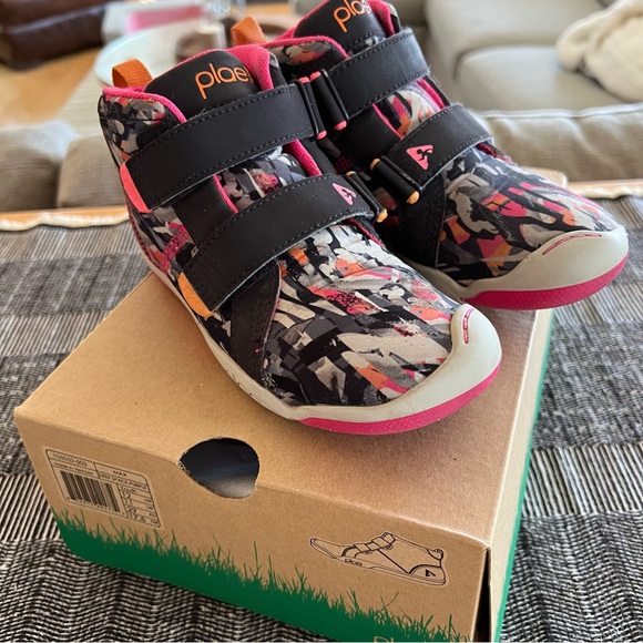 PLAE Max Sneakers - Picture 8 of 9